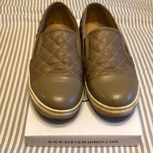 Tan Steve Madden “Zeena” loafers-size 7.5